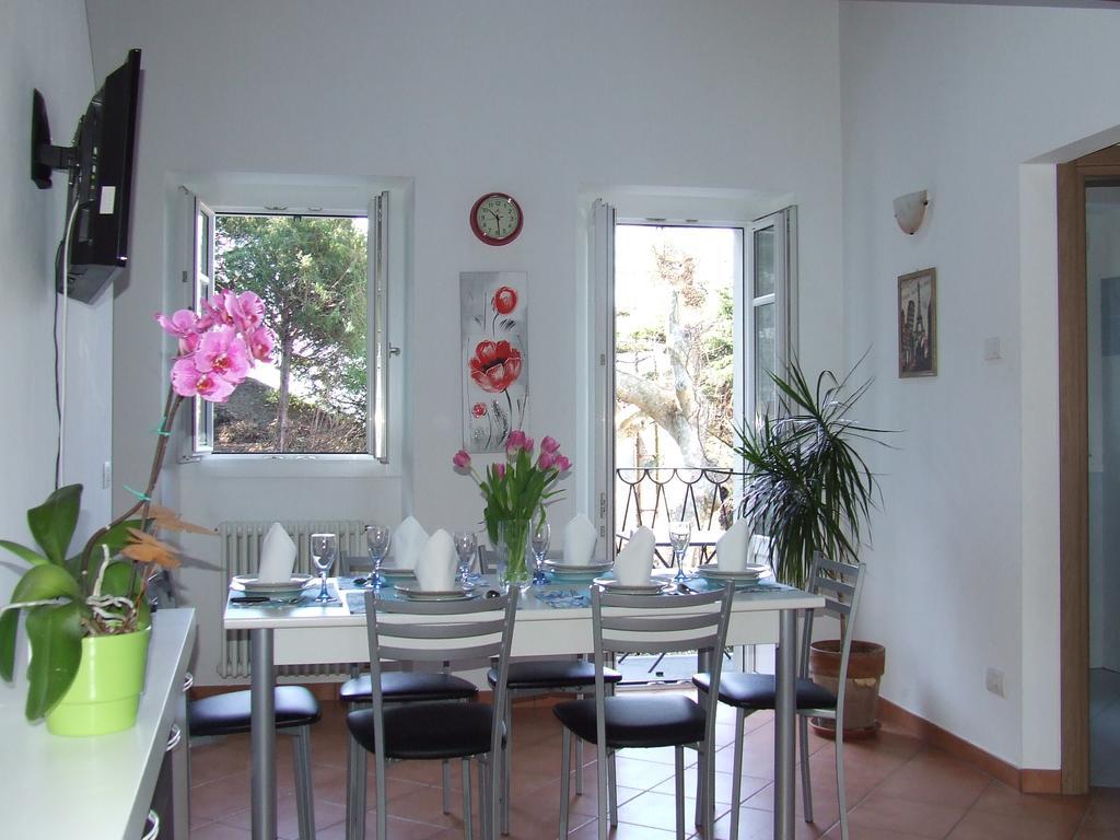 Baby Apartment แดร์วิโอ ภายนอก รูปภาพ